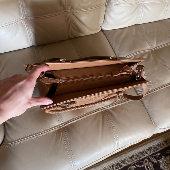 GUESS Monogram Pattern Handbag in TAN - Crossbody Shoulder Strap Included - Picture 4 of 11